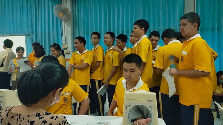 โรงเรียนปรีชานุศาสน์